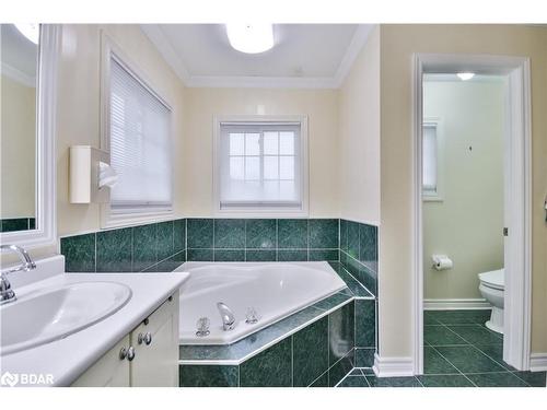 22 Emms Drive, Barrie, ON - Indoor Photo Showing Bathroom