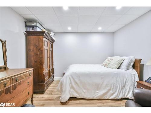 22 Emms Drive, Barrie, ON - Indoor Photo Showing Bedroom