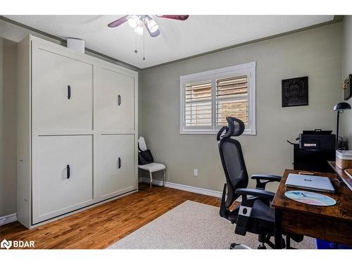 104 Crompton Drive, Barrie, ON - Indoor Photo Showing Bathroom