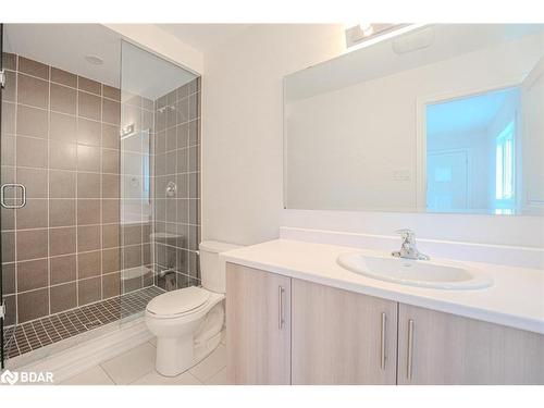 41 Wakefield Boulevard, Essa, ON - Indoor Photo Showing Bathroom