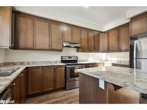 5 Fusilier Drive, Toronto, ON - Indoor Photo Showing Kitchen With Double Sink