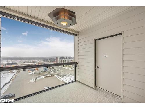 613-15 Kneeshaw Drive, Barrie, ON - Outdoor With Balcony With Exterior