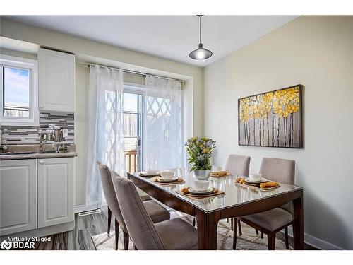 59 Hawthorne Crescent, Barrie, ON - Indoor Photo Showing Dining Room