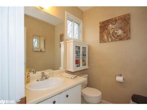 17 Mcconkey Place, Barrie, ON - Indoor Photo Showing Bathroom