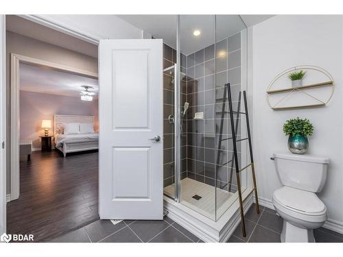 19 Rugman Crescent, Springwater, ON - Indoor Photo Showing Bathroom