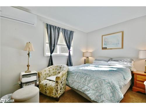 9 Mariposa Drive, Orillia, ON - Indoor Photo Showing Bedroom