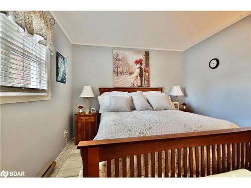 9 Mariposa Drive, Orillia, ON - Indoor Photo Showing Bedroom