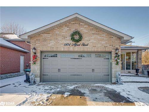 1104 Alfred Street, Innisfil, ON - Outdoor