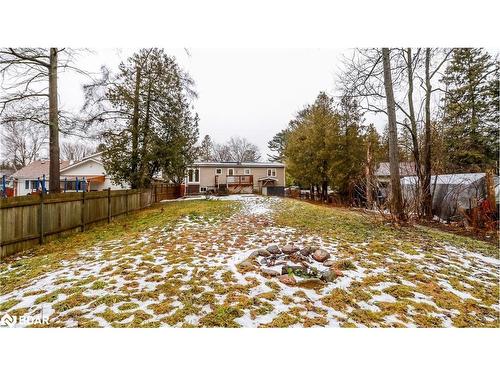 2427 Wallace Avenue, Innisfil, ON - Outdoor