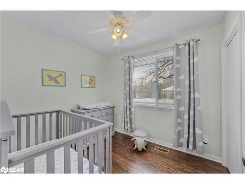 219 Steel Street, Barrie, ON - Indoor Photo Showing Bedroom