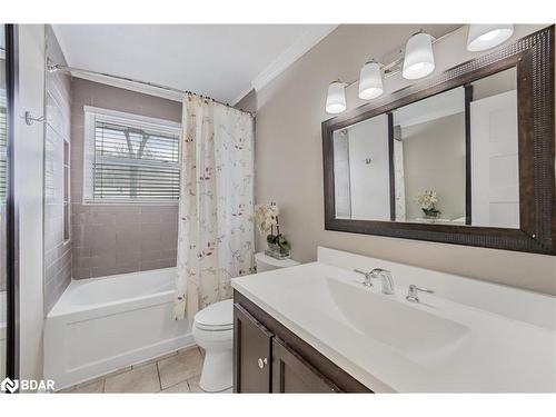 219 Steel Street, Barrie, ON - Indoor Photo Showing Bathroom