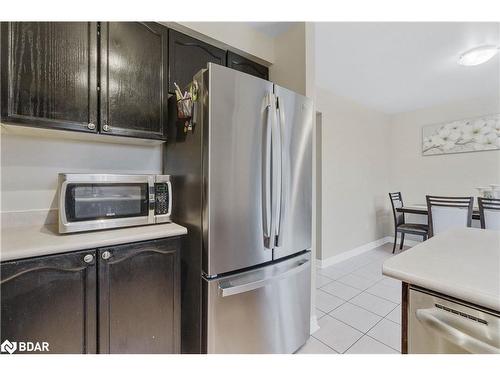 143 Sproule Drive, Barrie, ON - Indoor Photo Showing Kitchen