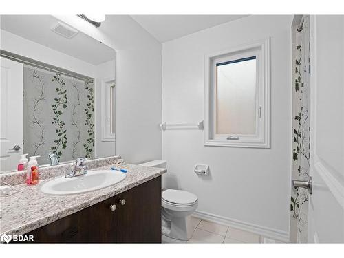 22 Mackenzie Street, Dundalk, ON - Indoor Photo Showing Bathroom