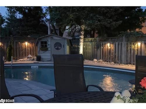 1431 Ravensmoor Crescent, Mississauga, ON - Outdoor With In Ground Pool