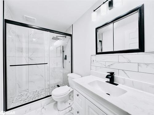 19 Galileo Boulevard, Brantford, ON - Indoor Photo Showing Bathroom