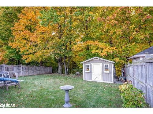 112 Crompton Drive, Barrie, ON - Outdoor With Backyard