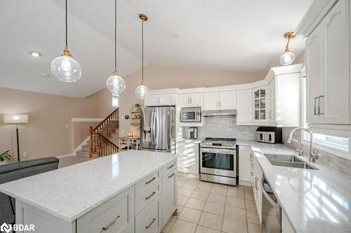 51 Copper Leaf Street, Kitchener, ON - Indoor Photo Showing Kitchen With Stainless Steel Kitchen With Double Sink With Upgraded Kitchen