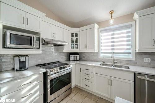 51 Copper Leaf Street, Kitchener, ON - Indoor Photo Showing Kitchen With Stainless Steel Kitchen With Upgraded Kitchen