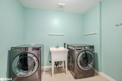 51 Copper Leaf Street, Kitchener, ON - Indoor Photo Showing Laundry Room