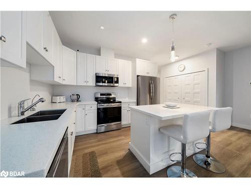 218 Elora Street, Minto, ON - Indoor Photo Showing Kitchen With Double Sink With Upgraded Kitchen