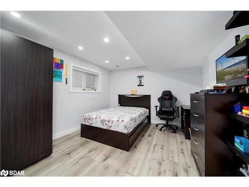 218 Elora Street, Minto, ON - Indoor Photo Showing Bedroom