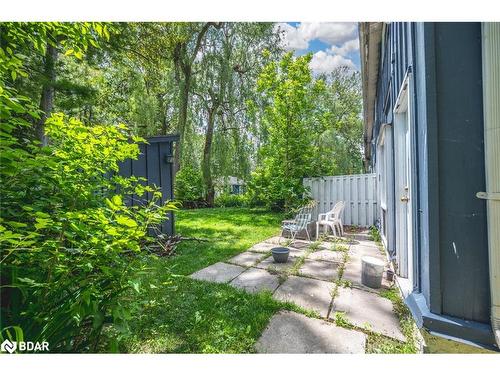 3071 Mosley Street, Wasaga Beach, ON - Outdoor