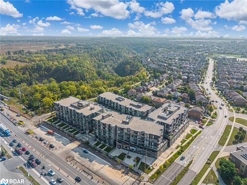 312-5220 Dundas Street, Burlington, ON - Outdoor With View