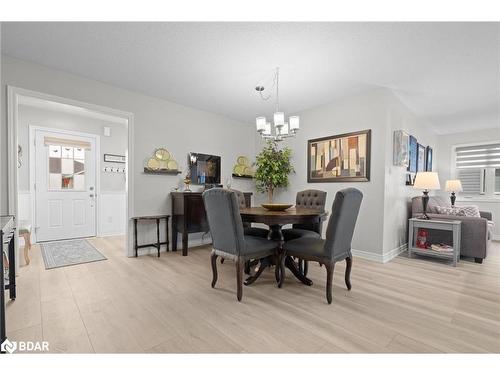 8 Sinclair Crescent, Ramara, ON - Indoor Photo Showing Dining Room