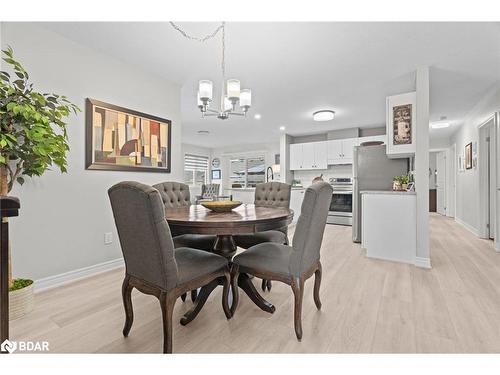 8 Sinclair Crescent, Ramara, ON - Indoor Photo Showing Dining Room