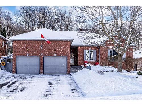 128 Wildwood Trail, Barrie, ON - Outdoor