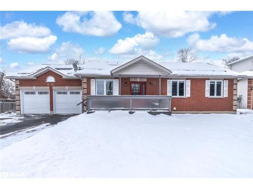 2501 Holiday Way, Innisfil, ON - Outdoor With Deck Patio Veranda With Facade