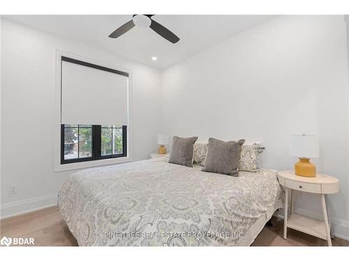 271 Codrington Street Street, Barrie, ON - Indoor Photo Showing Bedroom