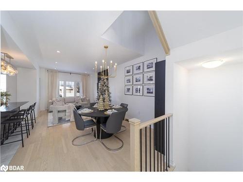 29 Harvest Crescent, Barrie, ON - Indoor Photo Showing Dining Room