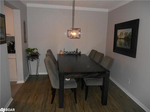 E4-167 Edgehill Drive, Barrie, ON - Indoor Photo Showing Dining Room