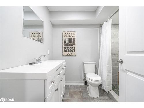 35 Royal Park Boulevard, Barrie, ON - Indoor Photo Showing Bathroom