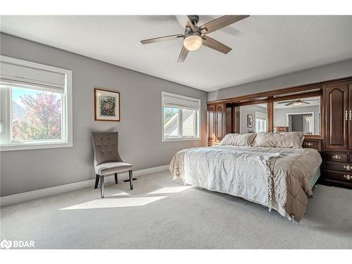 35 Royal Park Boulevard, Barrie, ON - Indoor Photo Showing Bedroom