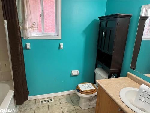 60 William Paddison Drive, Barrie, ON - Indoor Photo Showing Bathroom