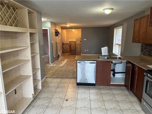 60 William Paddison Drive, Barrie, ON - Indoor Photo Showing Kitchen With Double Sink