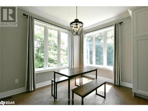 5 Kanata Court Court, Barrie, ON - Indoor Photo Showing Dining Room