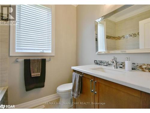 5 Kanata Court Court, Barrie, ON - Indoor Photo Showing Bathroom