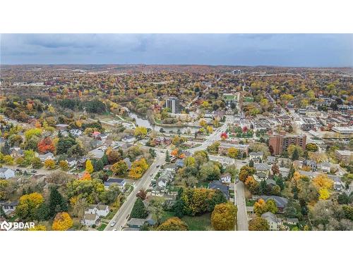 239 Pine Street, Newmarket, ON - Outdoor With View