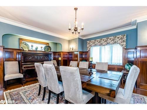 60 High Street, Barrie, ON - Indoor Photo Showing Dining Room