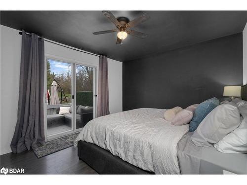 30 Frontier Avenue, Orillia, ON - Indoor Photo Showing Bedroom