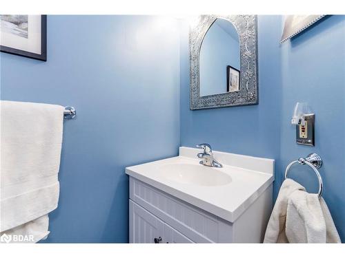 1502 W-140 Dunlop Street E, Barrie, ON - Indoor Photo Showing Bathroom