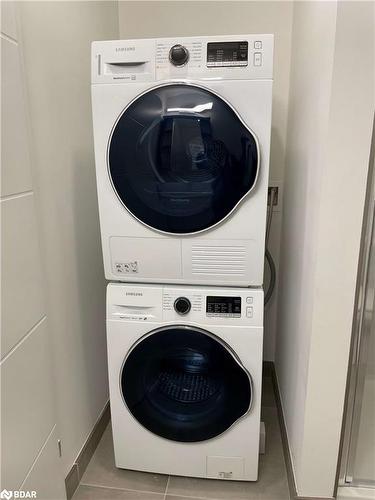 304-60 Frederick Street, Kitchener, ON - Indoor Photo Showing Laundry Room