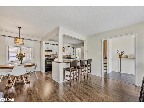 12 Curtiss Court, Barrie, ON - Indoor Photo Showing Dining Room