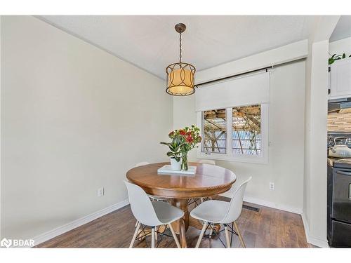 12 Curtiss Court, Barrie, ON - Indoor Photo Showing Dining Room