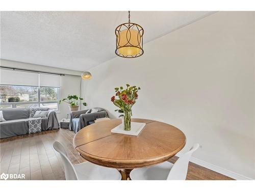 12 Curtiss Court, Barrie, ON - Indoor Photo Showing Dining Room