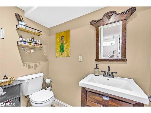 12 Curtiss Court, Barrie, ON - Indoor Photo Showing Bathroom