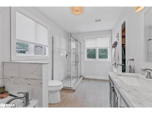 38 Fatima Court, Wasaga Beach, ON - Indoor Photo Showing Bathroom